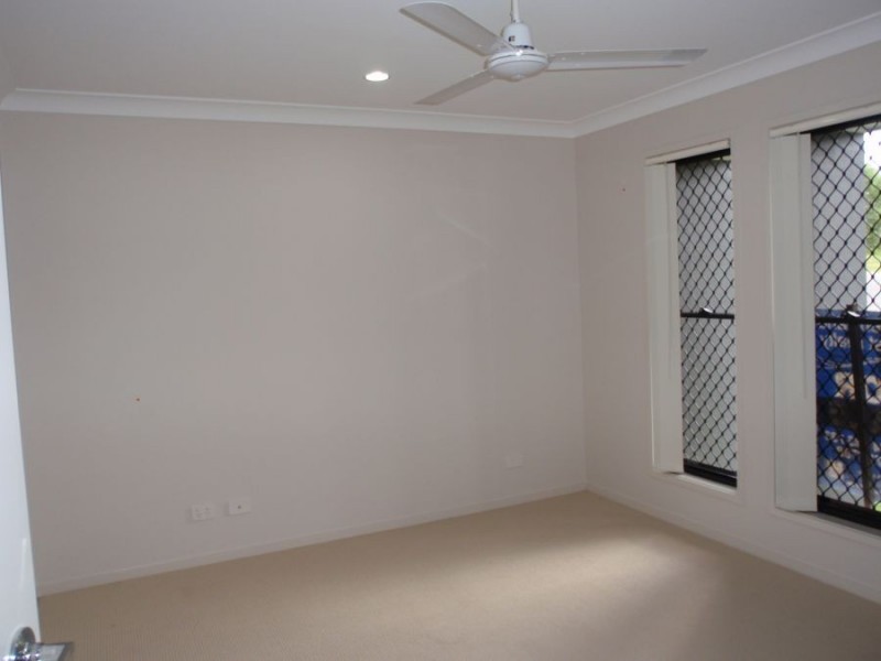 95 Mcauley Parade, Pacific Pines QLD 4211