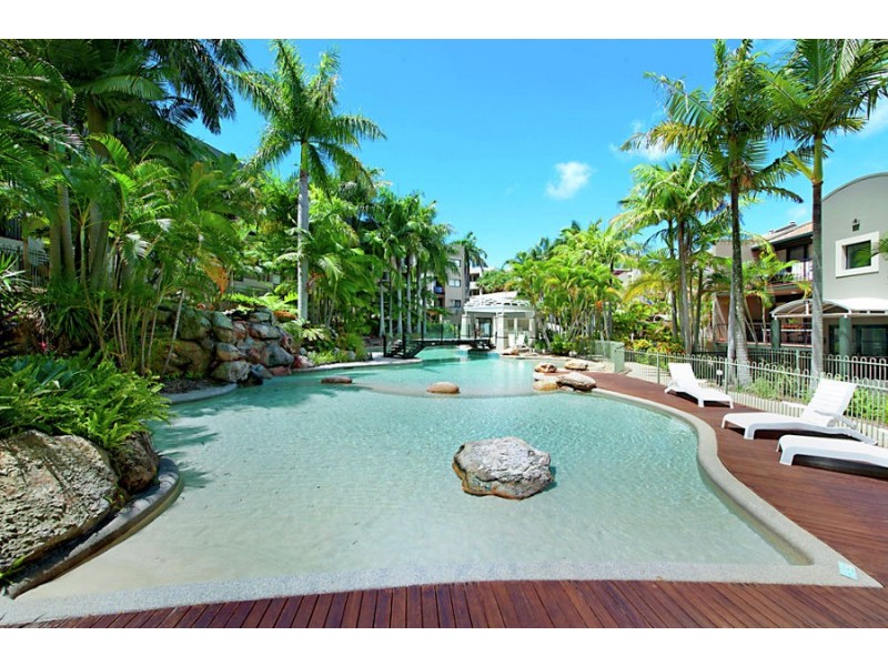 E22/1 Great Hall Drive, Nobby Beach QLD 4218