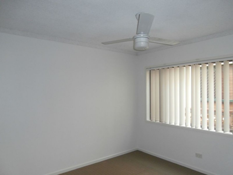2/17 Seashell Avenue, Mermaid Beach QLD 4218
