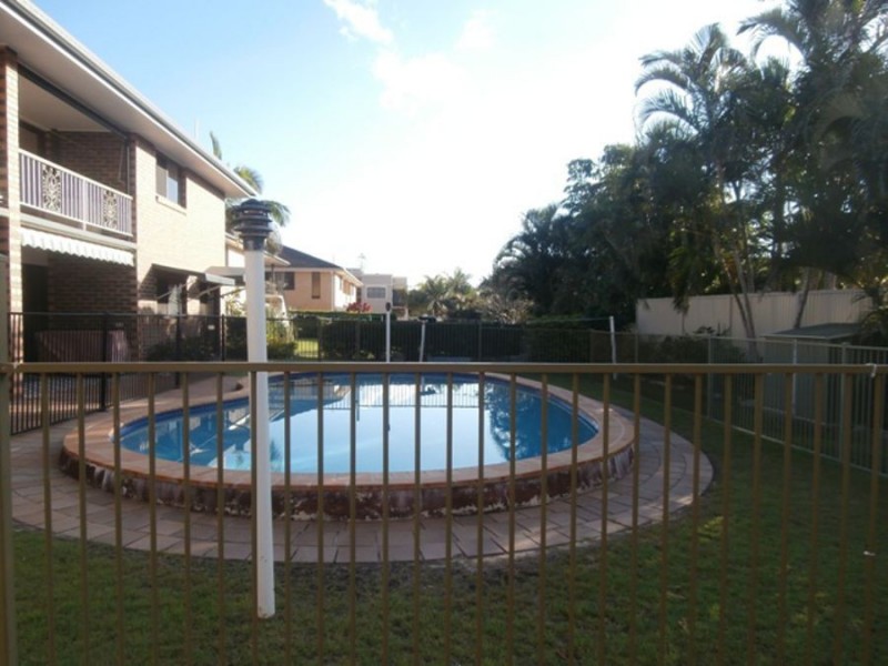 2/17 Seashell Avenue, Mermaid Beach QLD 4218