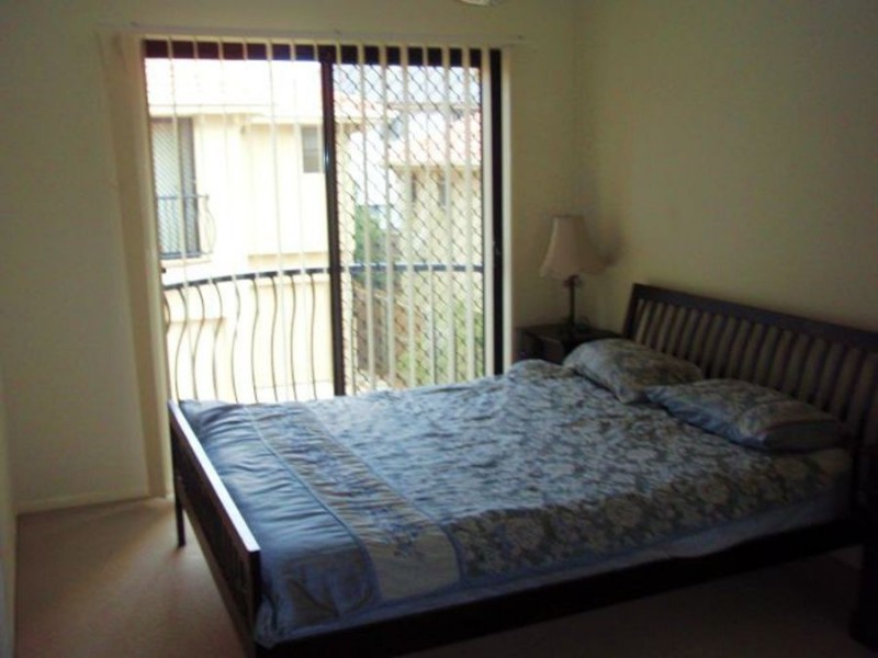 5 /141 Cotlew Street, Ashmore QLD 4214