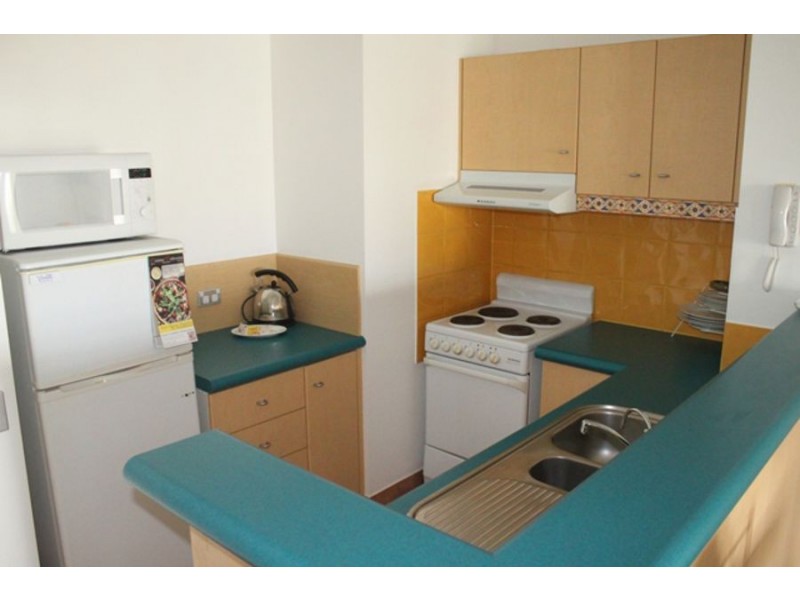 . 20-26 Anne Avenue, Broadbeach QLD 4218