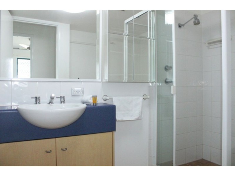 . 20-26 Anne Avenue, Broadbeach QLD 4218