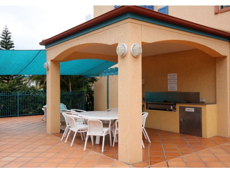 . 20-26 Anne Avenue, Broadbeach QLD 4218