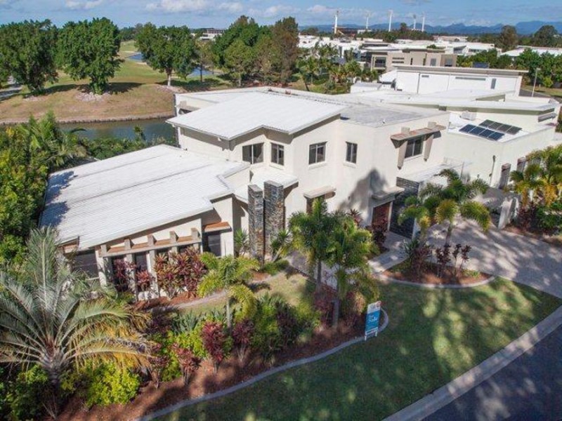 2024 The Boulevard, Benowa QLD 4217