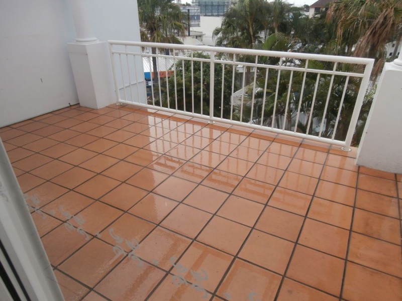 46/28 “Santorini by the Sea” Chairlift Avenue, Mermaid Beach QLD 4218