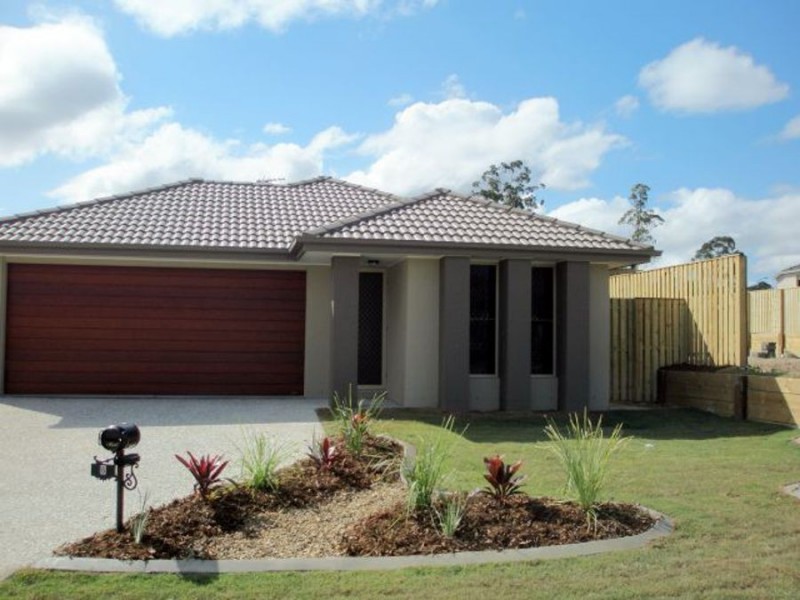 6 Starkey Street, Pacific Pines QLD 4211