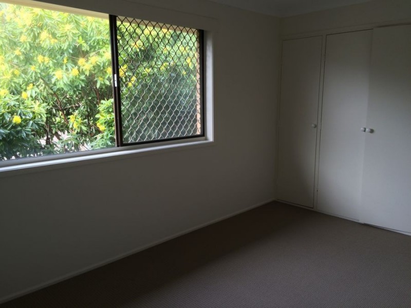 2/2042 Gold Coast Highway, Miami QLD 4220