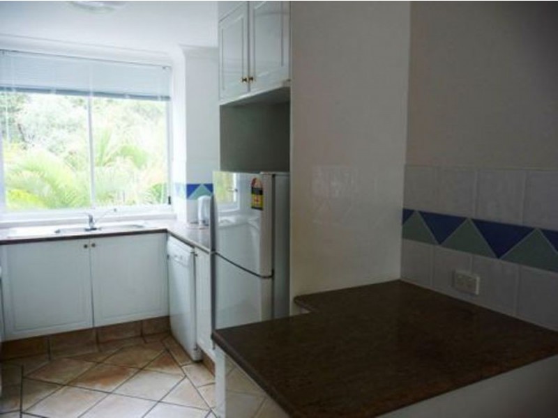 41/28 Chairlift Avenue “Santorini by the Sea”, Mermaid Beach QLD 4218