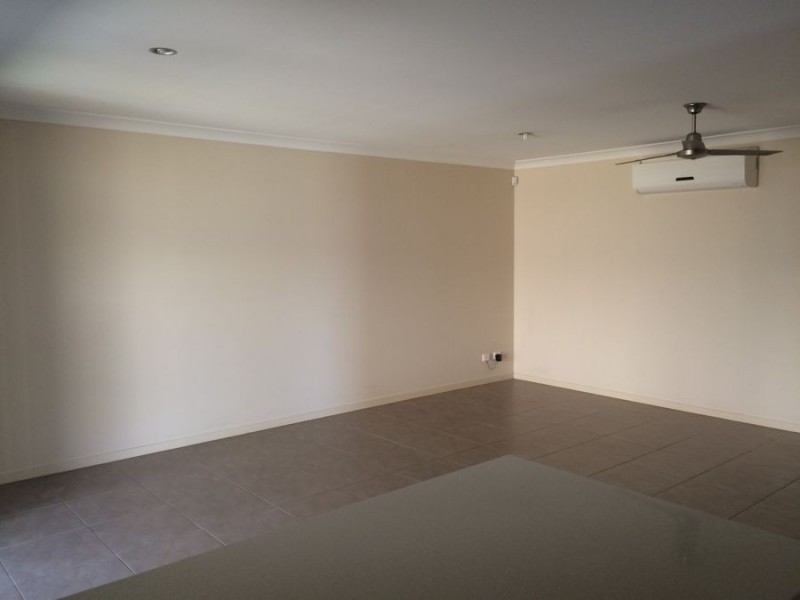 32 Felling Drive, Maudsland QLD 4210