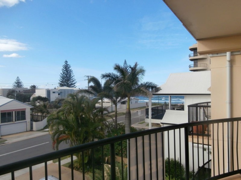 10/6 Venice Street, Mermaid Beach QLD 4218