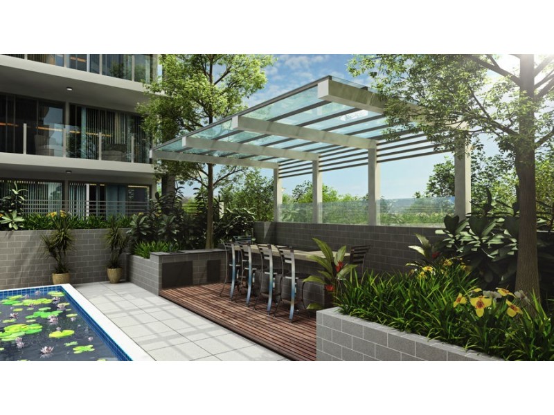 33 Lakefront Crescent, Varsity Lakes QLD 4227