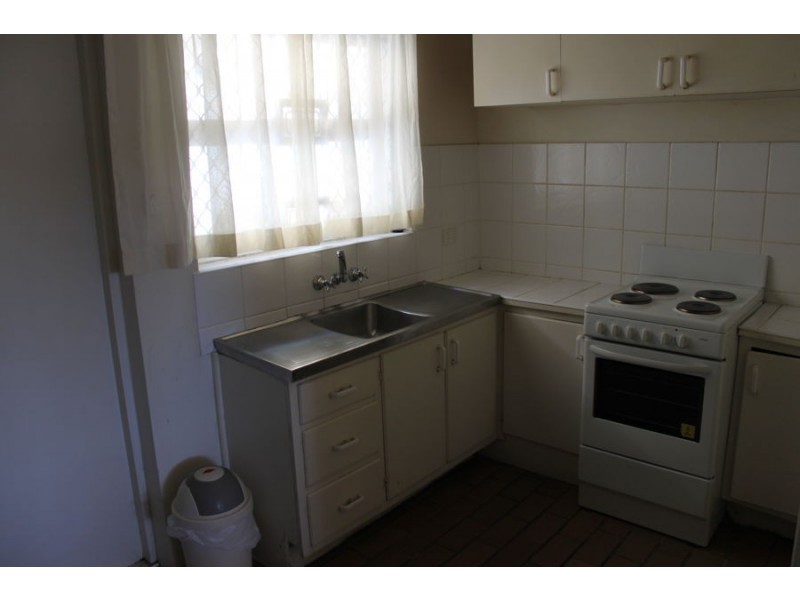 1/49 Surf Parade, Broadbeach QLD 4218