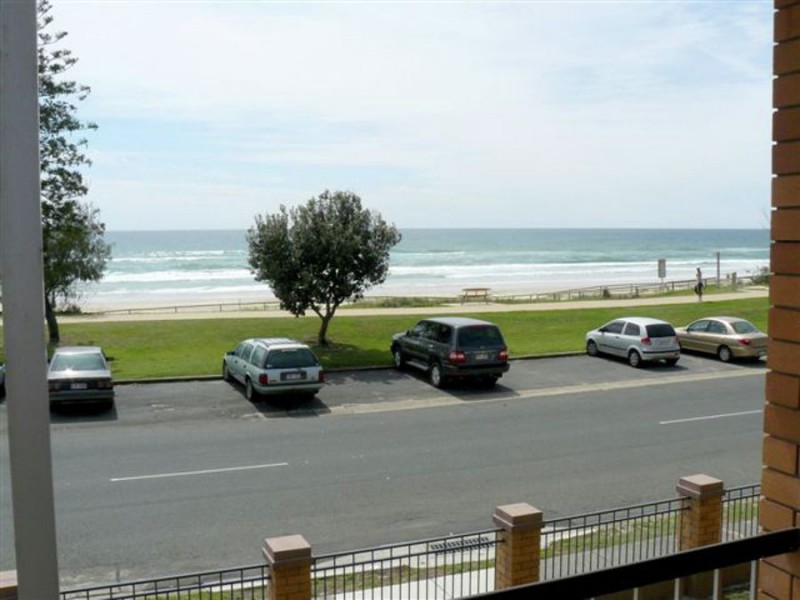 5/66 Marine Parade, Miami QLD 4220
