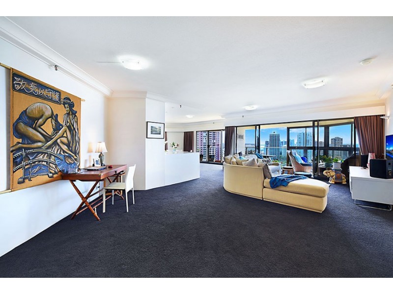 122E/2 Admiralty Drive, Paradise Waters QLD 4217