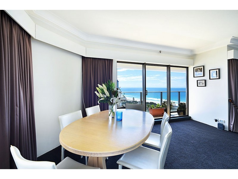 122E/2 Admiralty Drive, Paradise Waters QLD 4217