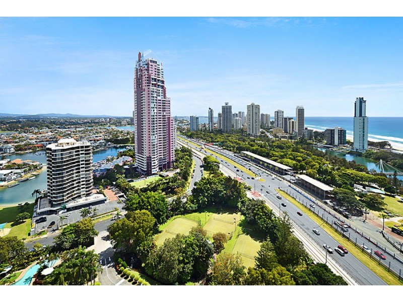 122E/2 Admiralty Drive, Paradise Waters QLD 4217