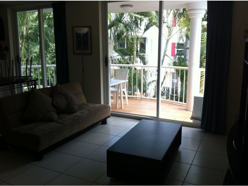 14 /28 chairlift Avenue, Mermaid Beach QLD 4218