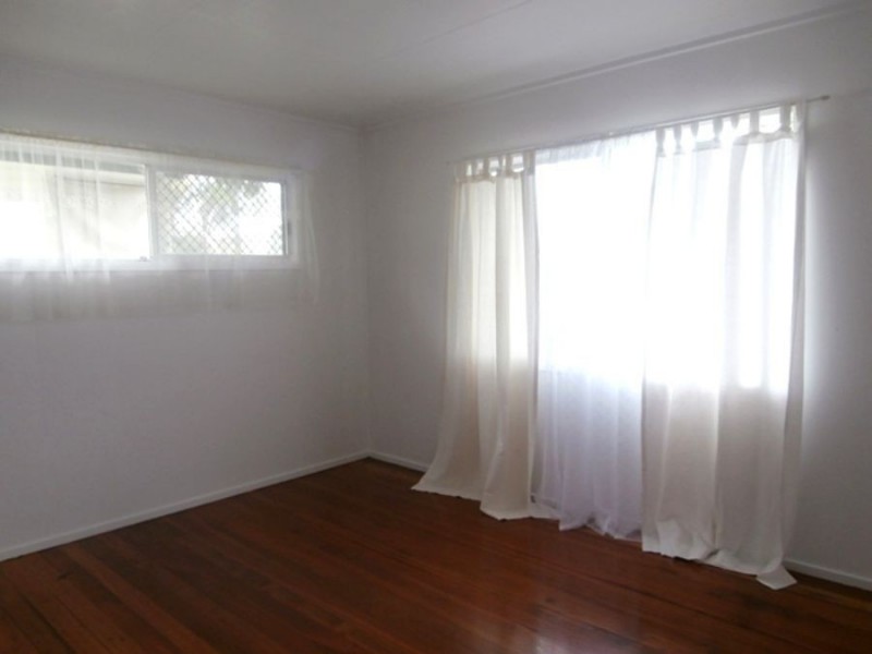 6 Brier Crescent, Varsity Lakes QLD 4227