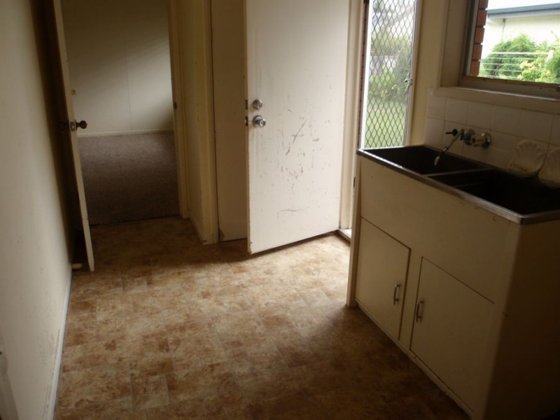 25 Vatakoula Parade, Mermaid Waters QLD 4218