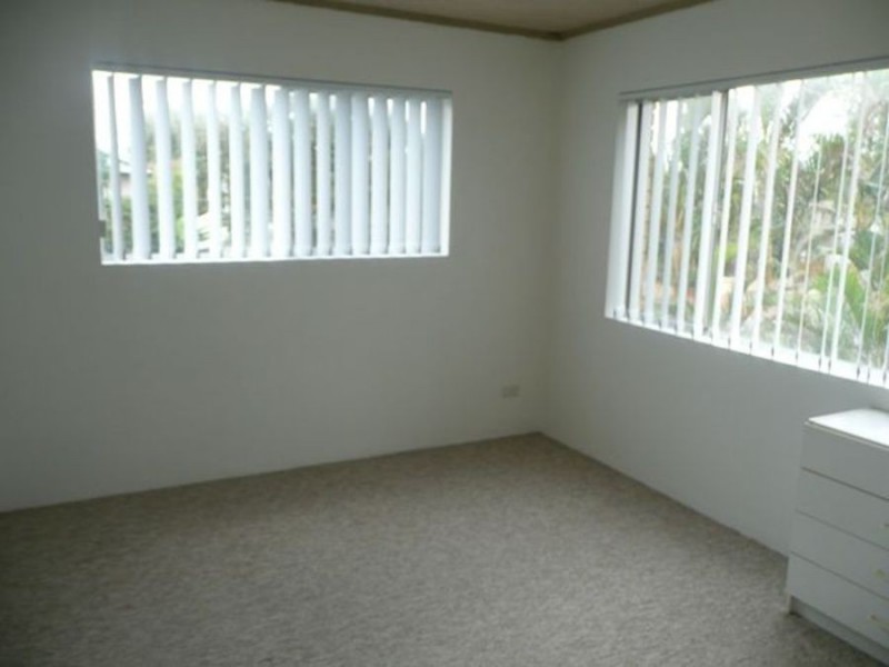 8/2 Nagel Avenue, Miami QLD 4220