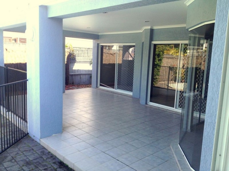 101 Campbell Street, Bundall QLD 4217