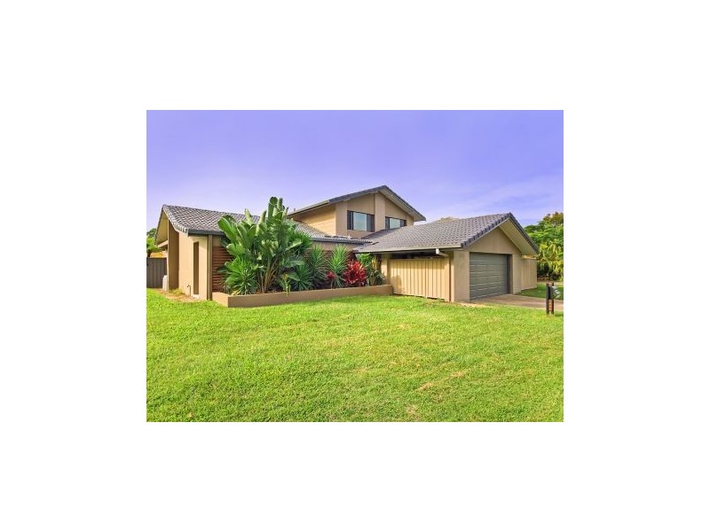 31 Lutana Ave, Miami QLD 4220