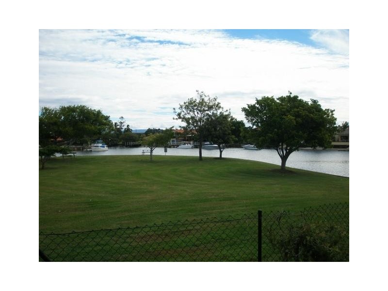 Biggera Waters QLD 4216