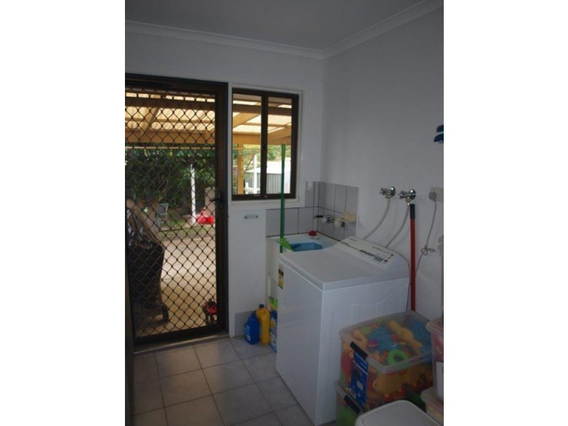 3 Sharne Court, Carrara QLD 4211