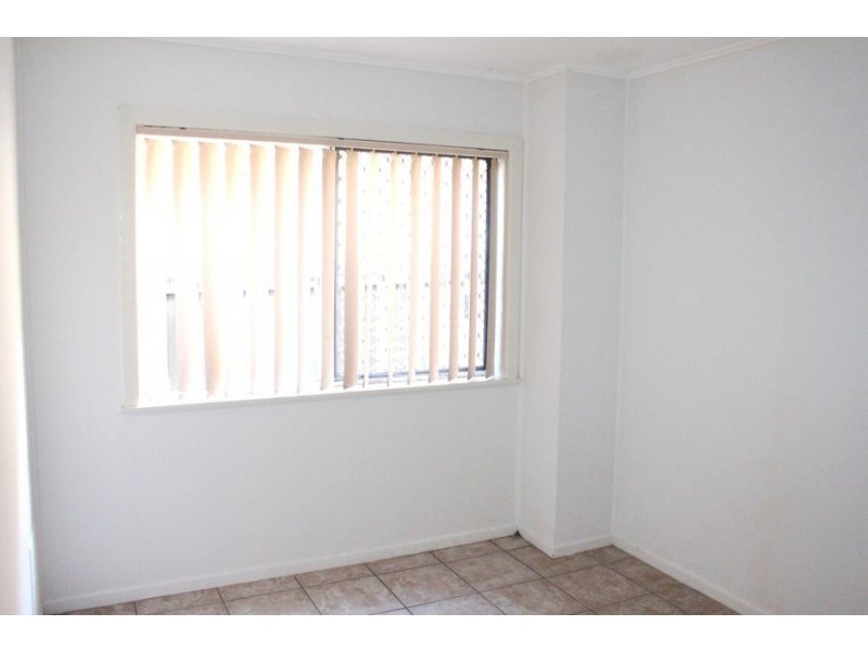 1/6 George Avenue, Broadbeach QLD 4218