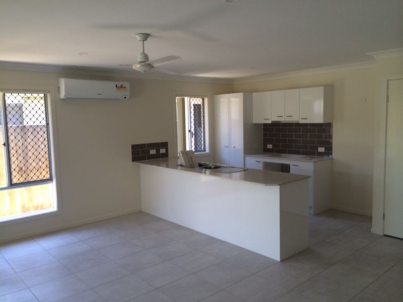 43 Edgeware Road, Pimpama QLD 4209