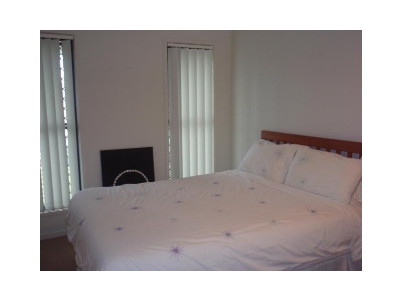 Pacific Pines QLD 4211