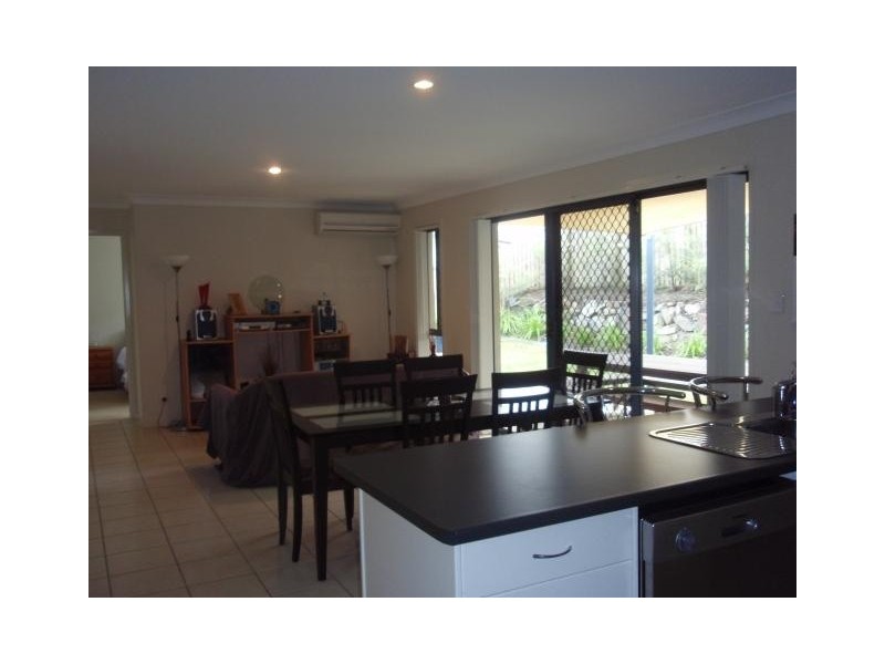 Pacific Pines QLD 4211