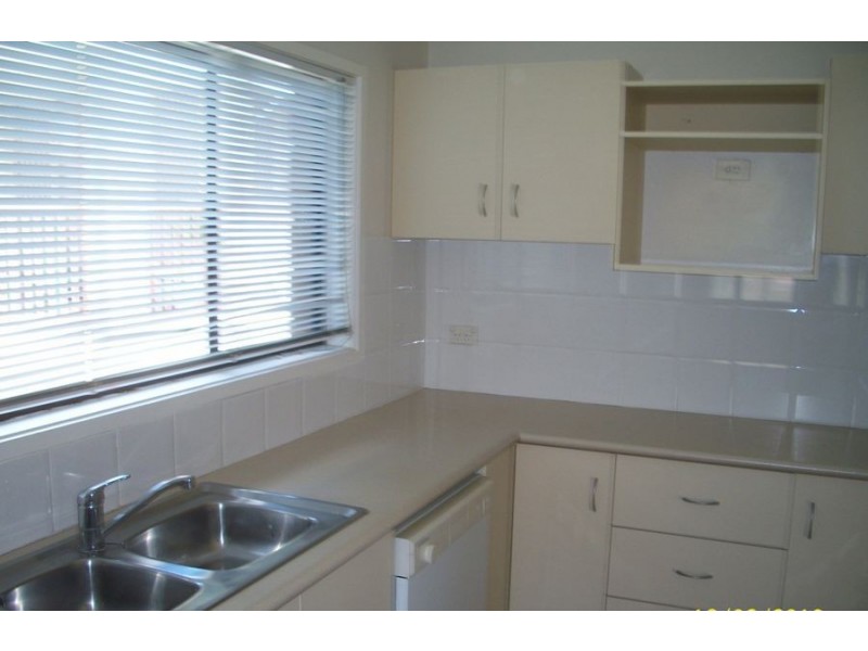 2/2052 Gold Coast Highway, Miami QLD 4220