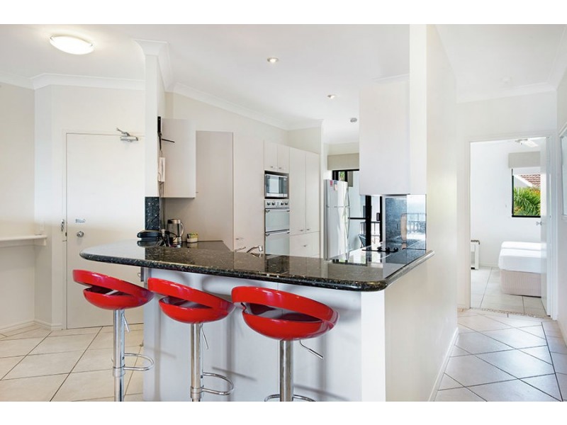 D13/1 Great Hall Drive, Nobby Beach QLD 4218