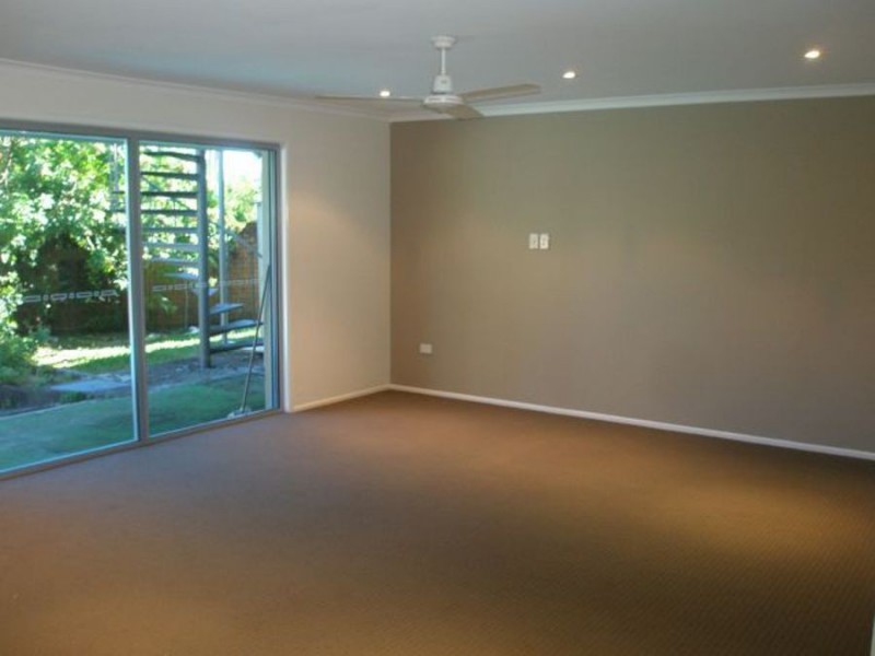 31 Rio Vista Bvld, Broadbeach Waters QLD 4218