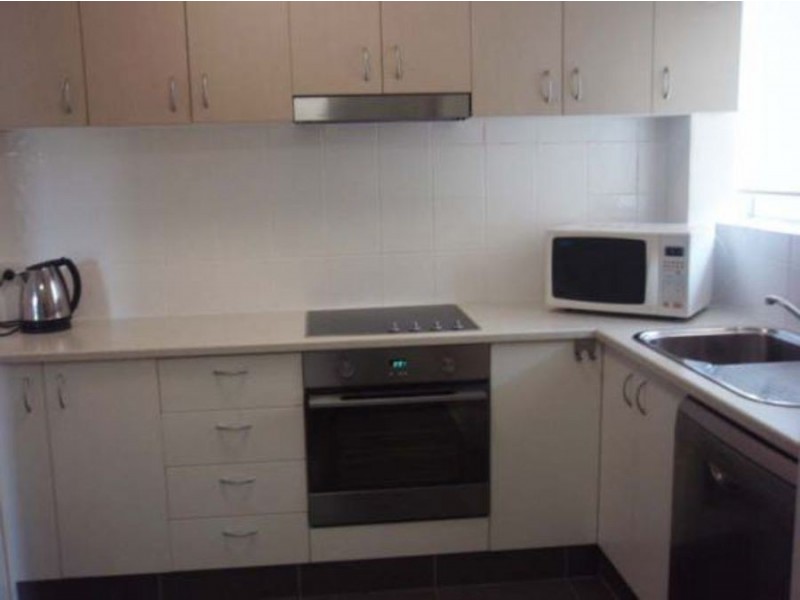 31 Rio Vista Bvld, Broadbeach Waters QLD 4218