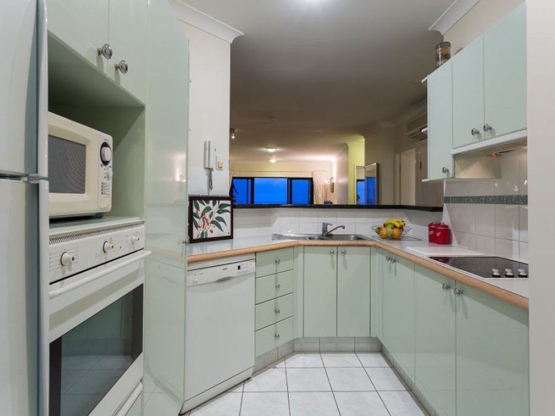 D30/1 ‘Magic Mountain” Great Hall Drive, Miami QLD 4220