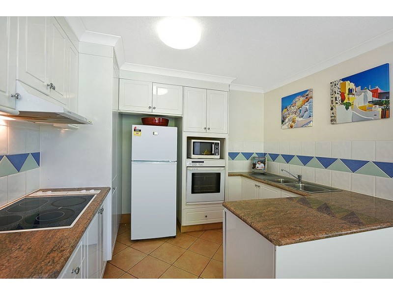 11/28 Chairlift Avenue, Nobby Beach QLD 4218