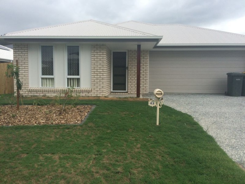 43 Edgeware Road, Pimpama QLD 4209