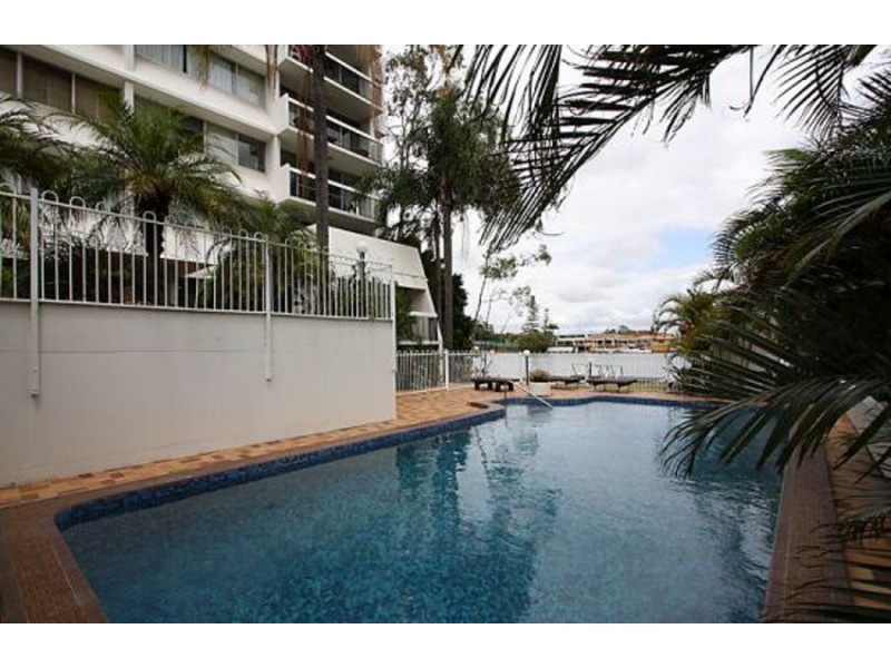 101/32 Riverview Parade “Anchorage”, Surfers Paradise QLD 4217