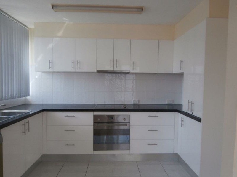 101/32 Riverview Parade “Anchorage”, Surfers Paradise QLD 4217