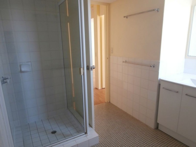 101/32 Riverview Parade “Anchorage”, Surfers Paradise QLD 4217