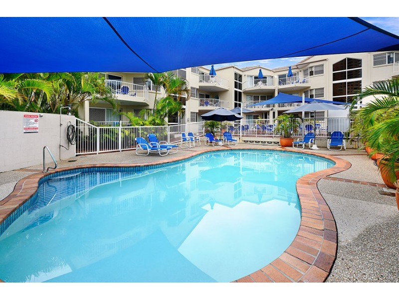 2/24 Jubilee Avenue, Broadbeach QLD 4218