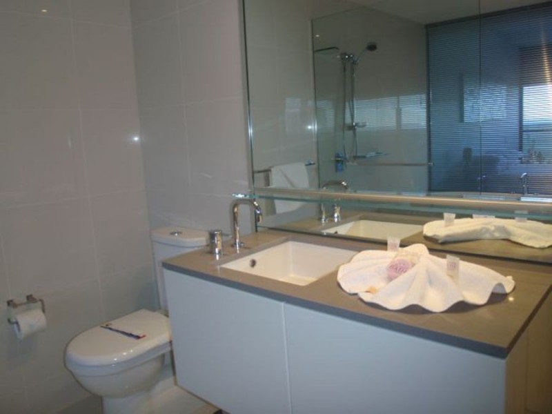 2144/9 “Circle on Cavil” Ferny Avenue, Surfers Paradise QLD 4217