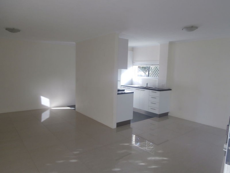 2/189 Surf Parade, Surfers Paradise QLD 4217