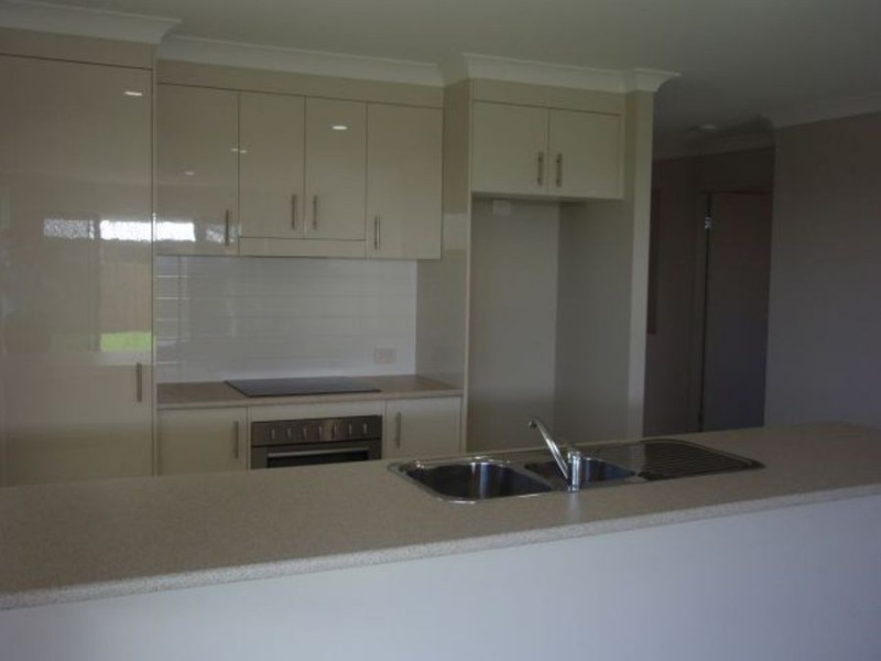 29 Daylesford Cct, Ormeau QLD 4208