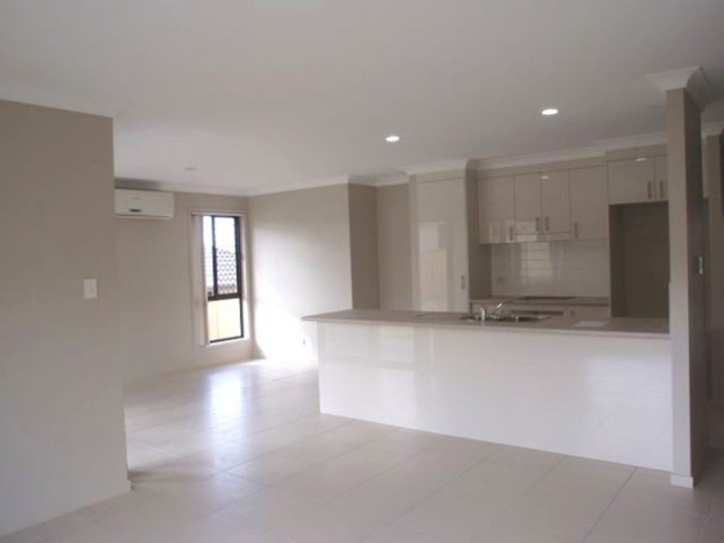 48 Macleay Circuit, Upper Coomera QLD 4209