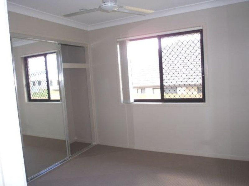 48 Macleay Circuit, Upper Coomera QLD 4209