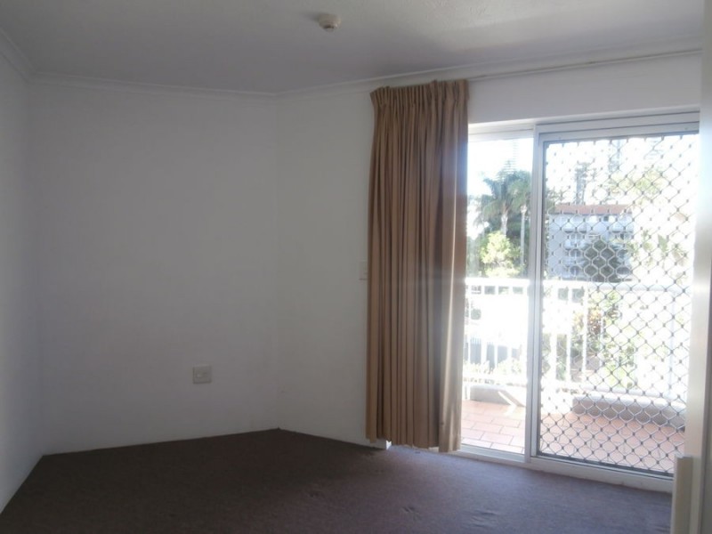 36 Australia Avenue “Markham Court”, Broadbeach QLD 4218